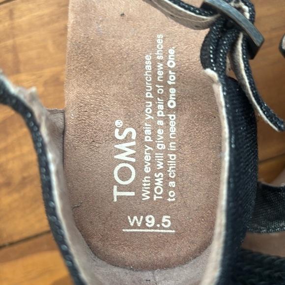 TOMS | Clarissa Wedge Sandal in Black Metallic Linen Size 9.5US - Picture 8 of 14